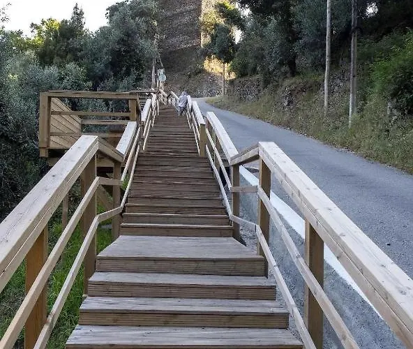 Varandas House ゲストハウス ロウザン