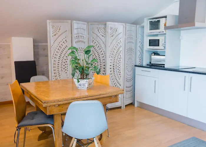 Varandas House ゲストハウス ロウザン